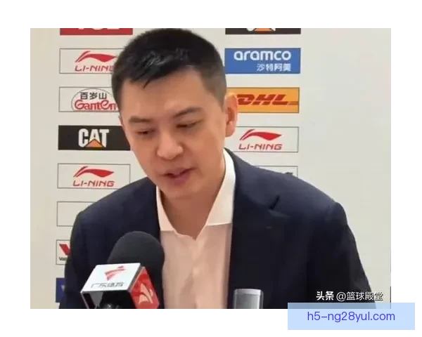 杨鸣莫兰德聚焦关键球问题 满意球队表现